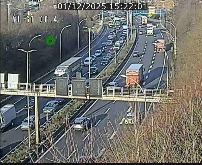 <h2>Traffic live webcam Luxembourg Hamm - A1 direction Sandweiler - BK 6.4</h2>