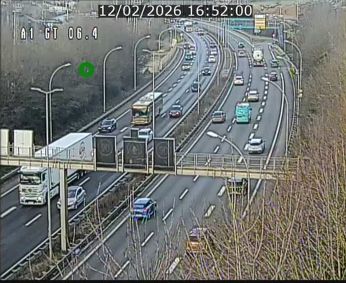 <h2>Traffic live webcam Luxembourg Hamm - A1 direction Sandweiler - BK 6.4</h2>