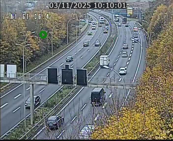<h2>Traffic live webcam Luxembourg Hamm - A1 direction Sandweiler - BK 6.4</h2>