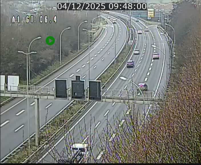 <h2>Traffic live webcam Luxembourg Hamm - A1 direction Sandweiler - BK 6.4</h2>