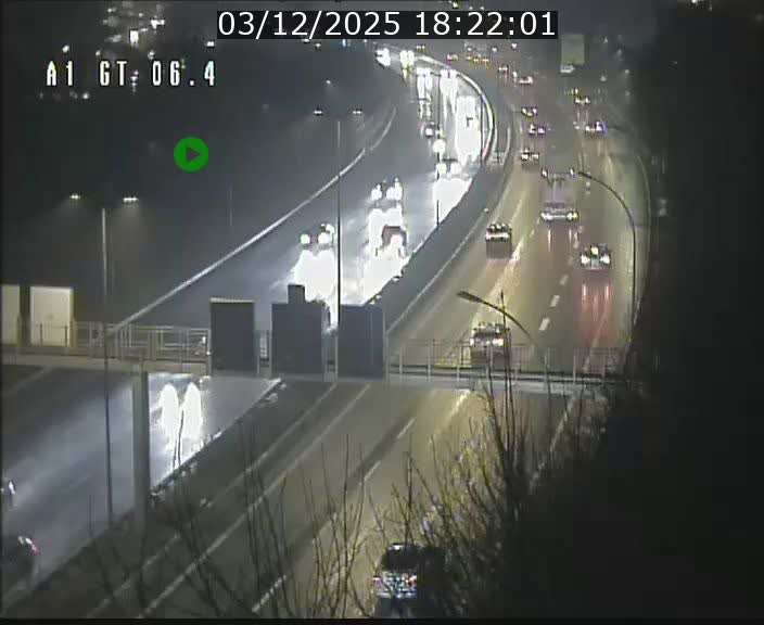 <h2>Traffic live webcam Luxembourg Hamm - A1 direction Sandweiler - BK 6.4</h2>