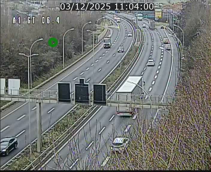<h2>Traffic live webcam Luxembourg Hamm - A1 direction Sandweiler - BK 6.4</h2>