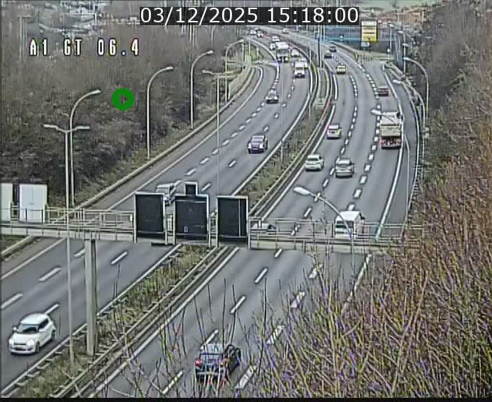 <h2>Traffic live webcam Luxembourg Hamm - A1 direction Sandweiler - BK 6.4</h2>