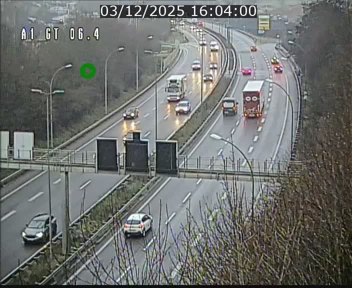 <h2>Traffic live webcam Luxembourg Hamm - A1 direction Sandweiler - BK 6.4</h2>