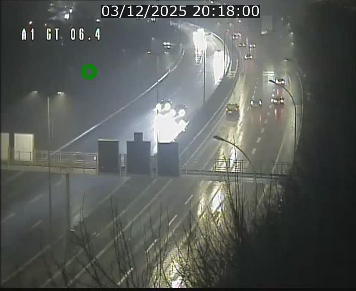 <h2>Traffic live webcam Luxembourg Hamm - A1 direction Sandweiler - BK 6.4</h2>