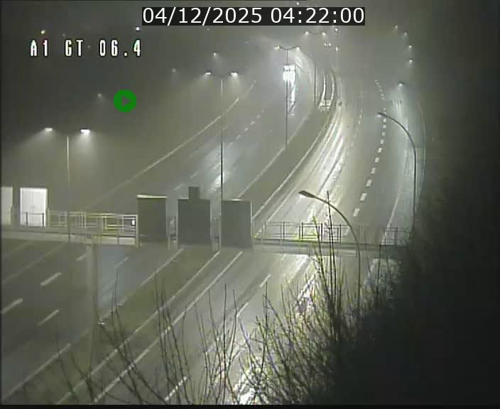 <h2>Traffic live webcam Luxembourg Hamm - A1 direction Sandweiler - BK 6.4</h2>