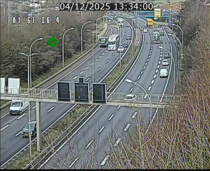 <h2>Traffic live webcam Luxembourg Hamm - A1 direction Sandweiler - BK 6.4</h2>