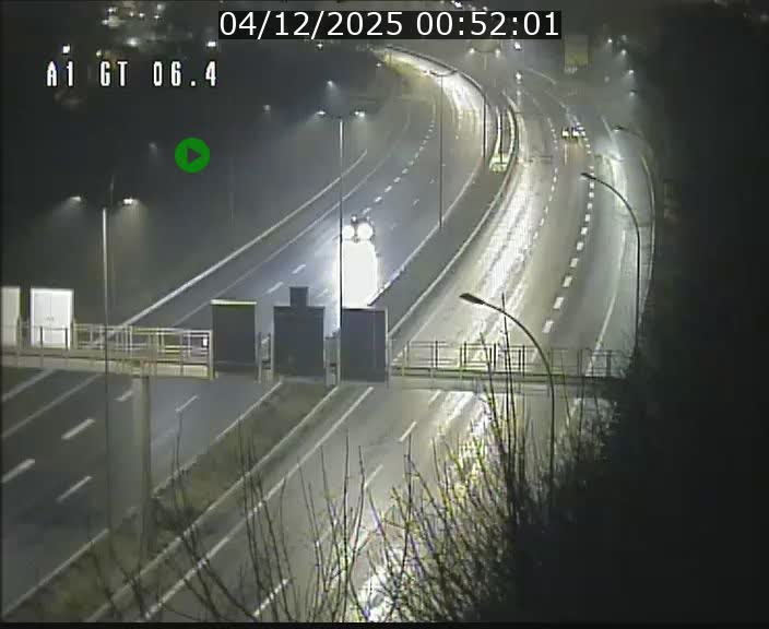 <h2>Traffic live webcam Luxembourg Hamm - A1 direction Sandweiler - BK 6.4</h2>