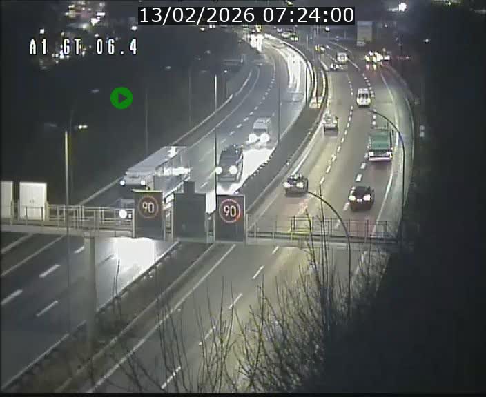 <h2>Traffic live webcam Luxembourg Hamm - A1 direction Sandweiler - BK 6.4</h2>