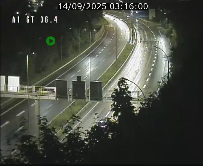 <h2>Traffic live webcam Luxembourg Hamm - A1 direction Sandweiler - BK 6.4</h2>