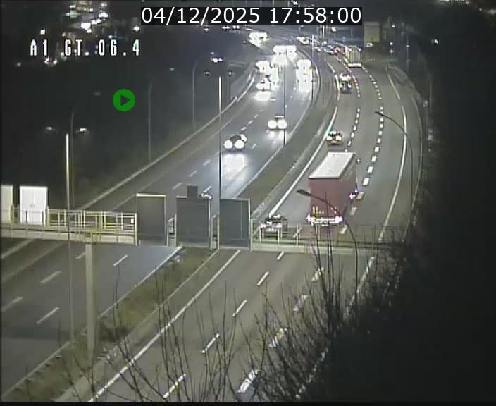 <h2>Traffic live webcam Luxembourg Hamm - A1 direction Sandweiler - BK 6.4</h2>