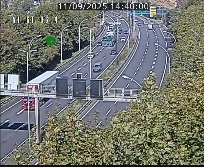 <h2>Traffic live webcam Luxembourg Hamm - A1 direction Sandweiler - BK 6.4</h2>