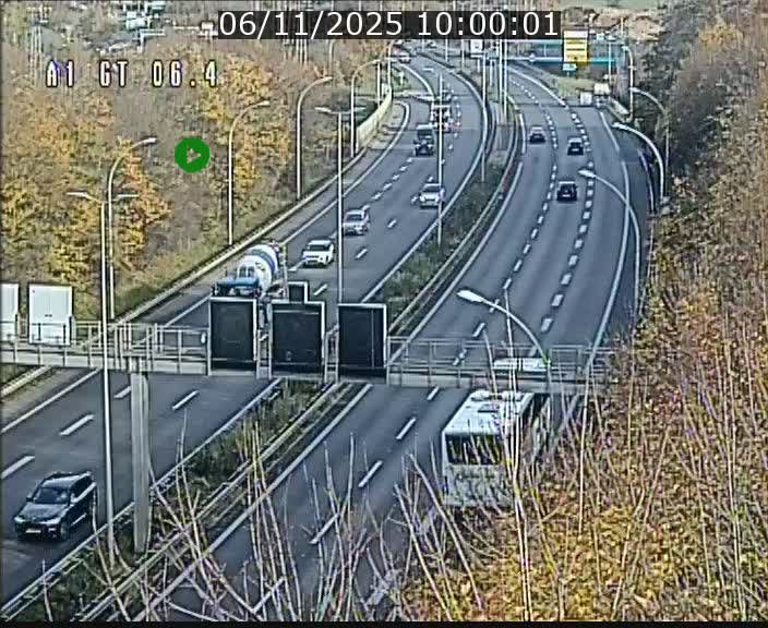<h2>Traffic live webcam Luxembourg Hamm - A1 direction Sandweiler - BK 6.4</h2>