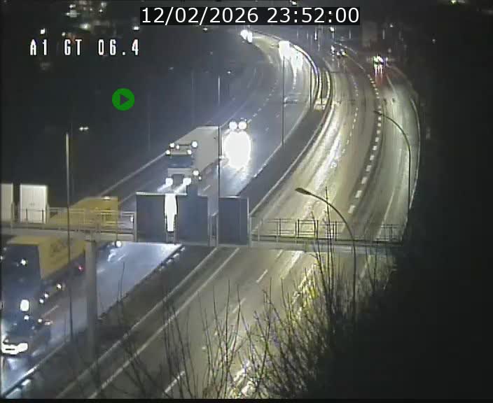 <h2>Traffic live webcam Luxembourg Hamm - A1 direction Sandweiler - BK 6.4</h2>