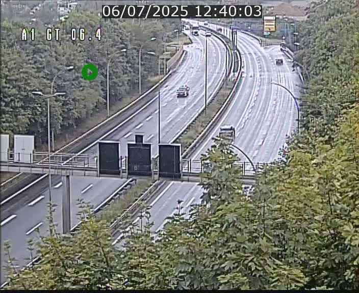 Traffic live webcam Luxembourg Hamm - A1 direction Sandweiler - BK 6.4
