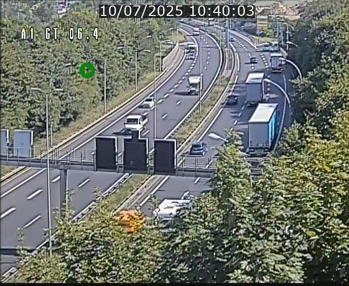 Traffic live webcam Luxembourg Hamm - A1 direction Sandweiler - BK 6.4