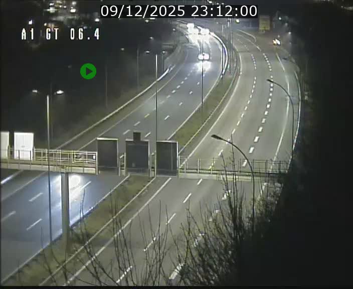 <h2>Traffic live webcam Luxembourg Hamm - A1 direction Sandweiler - BK 6.4</h2>