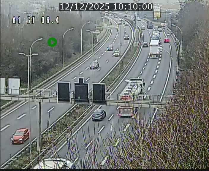 <h2>Traffic live webcam Luxembourg Hamm - A1 direction Sandweiler - BK 6.4</h2>