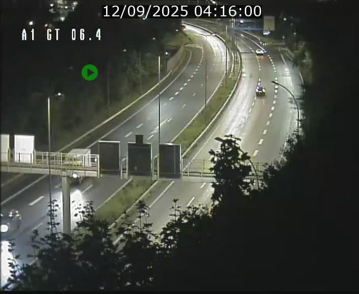 <h2>Traffic live webcam Luxembourg Hamm - A1 direction Sandweiler - BK 6.4</h2>