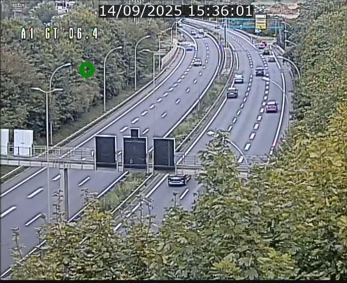 <h2>Traffic live webcam Luxembourg Hamm - A1 direction Sandweiler - BK 6.4</h2>
