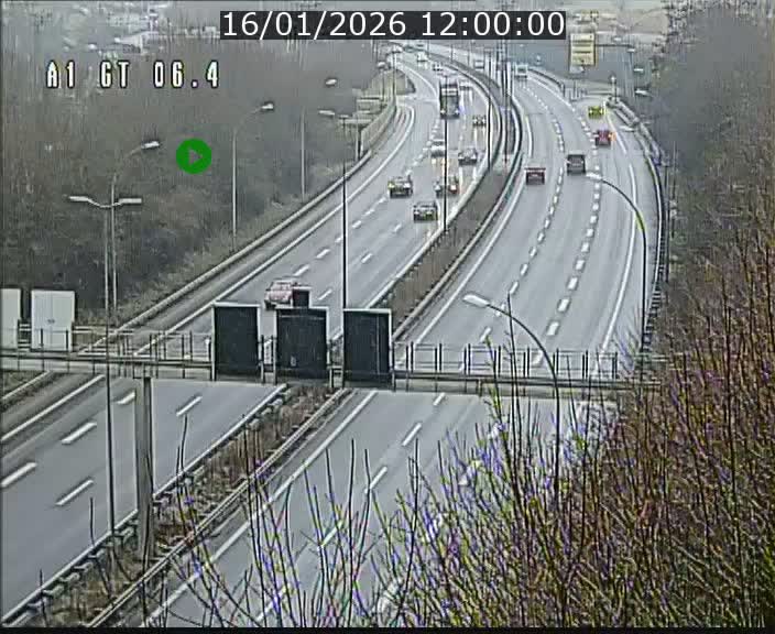 <h2>Traffic live webcam Luxembourg Hamm - A1 direction Sandweiler - BK 6.4</h2>