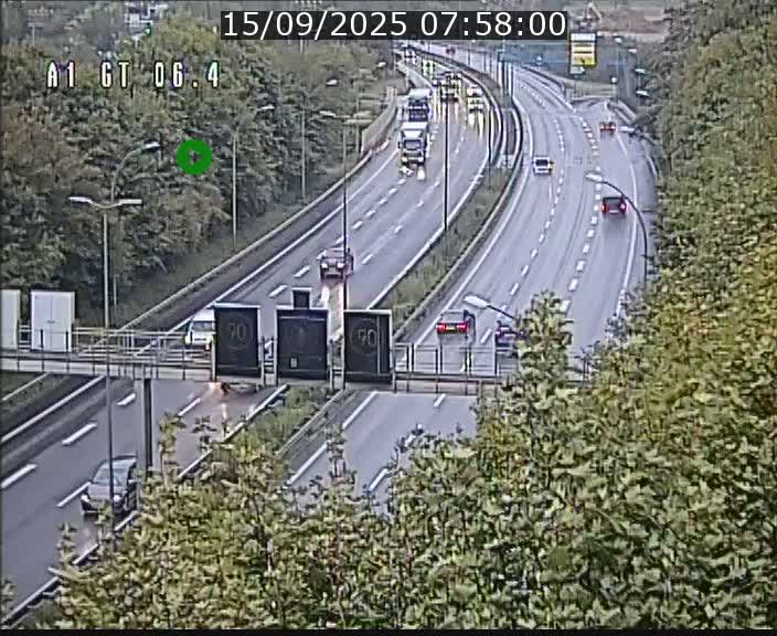 <h2>Traffic live webcam Luxembourg Hamm - A1 direction Sandweiler - BK 6.4</h2>