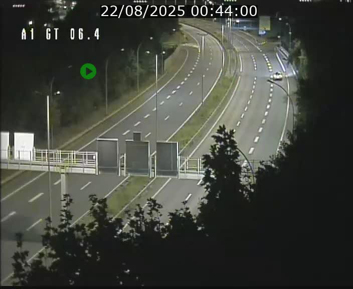 <h2>Traffic live webcam Luxembourg Hamm - A1 direction Sandweiler - BK 6.4</h2>