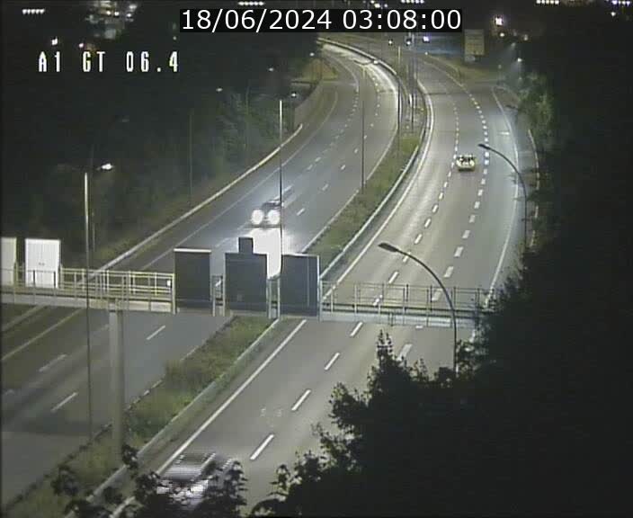 <h2>Traffic live webcam Luxembourg Hamm - A1 direction Sandweiler - BK 6.4</h2>