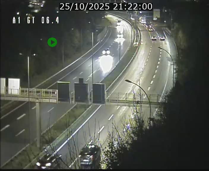 Traffic live webcam Luxembourg Hamm - A1 direction Sandweiler - BK 6.4