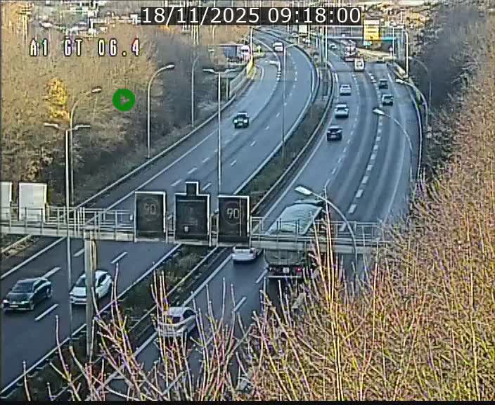 Traffic live webcam Luxembourg Hamm - A1 direction Sandweiler - BK 6.4