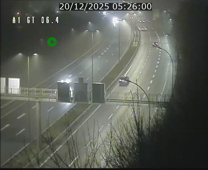 <h2>Traffic live webcam Luxembourg Hamm - A1 direction Sandweiler - BK 6.4</h2>