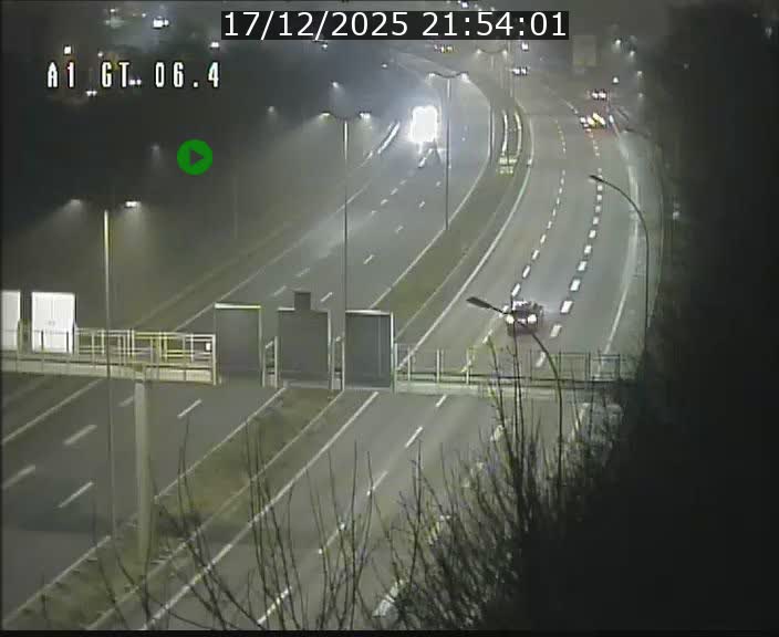 <h2>Traffic live webcam Luxembourg Hamm - A1 direction Sandweiler - BK 6.4</h2>