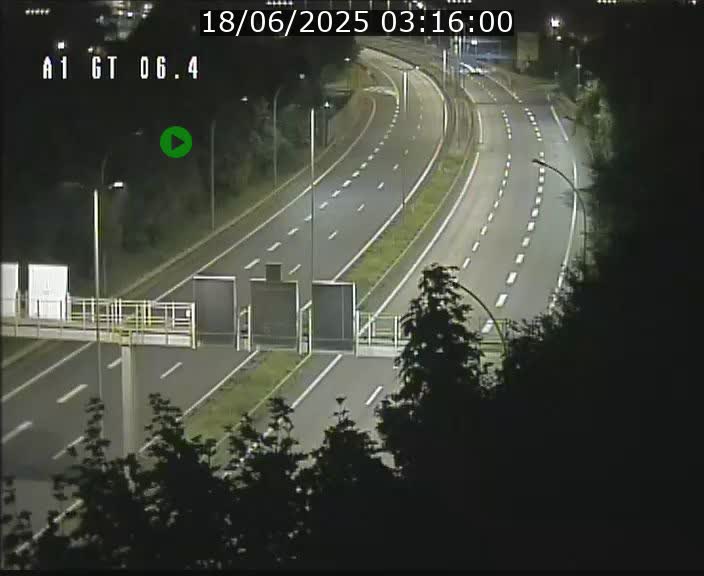 Traffic live webcam Luxembourg Hamm - A1 direction Sandweiler - BK 6.4