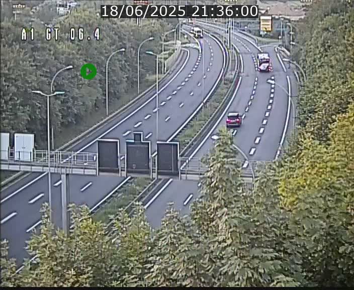 Traffic live webcam Luxembourg Hamm - A1 direction Sandweiler - BK 6.4