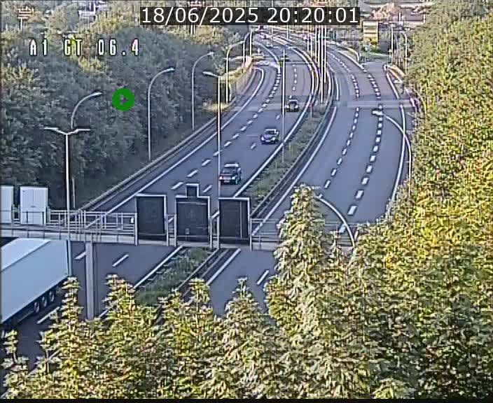 Traffic live webcam Luxembourg Hamm - A1 direction Sandweiler - BK 6.4