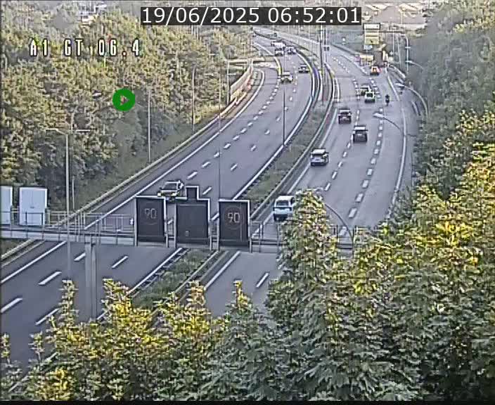 Traffic live webcam Luxembourg Hamm - A1 direction Sandweiler - BK 6.4