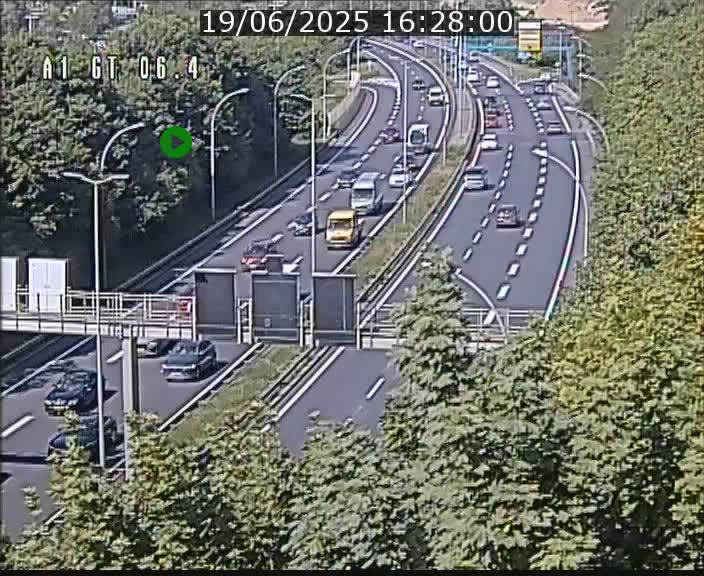 Traffic live webcam Luxembourg Hamm - A1 direction Sandweiler - BK 6.4
