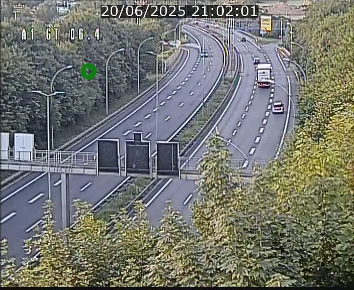 Traffic live webcam Luxembourg Hamm - A1 direction Sandweiler - BK 6.4
