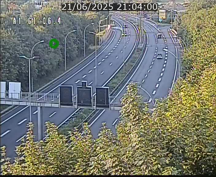 Traffic live webcam Luxembourg Hamm - A1 direction Sandweiler - BK 6.4