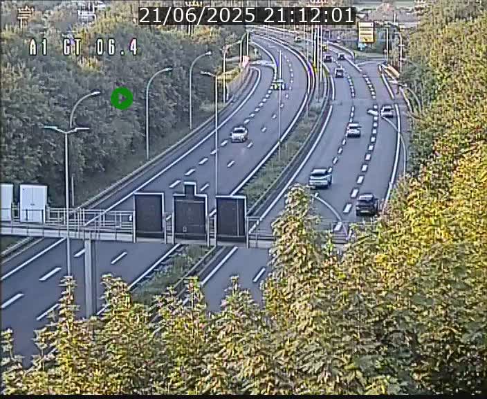 Traffic live webcam Luxembourg Hamm - A1 direction Sandweiler - BK 6.4