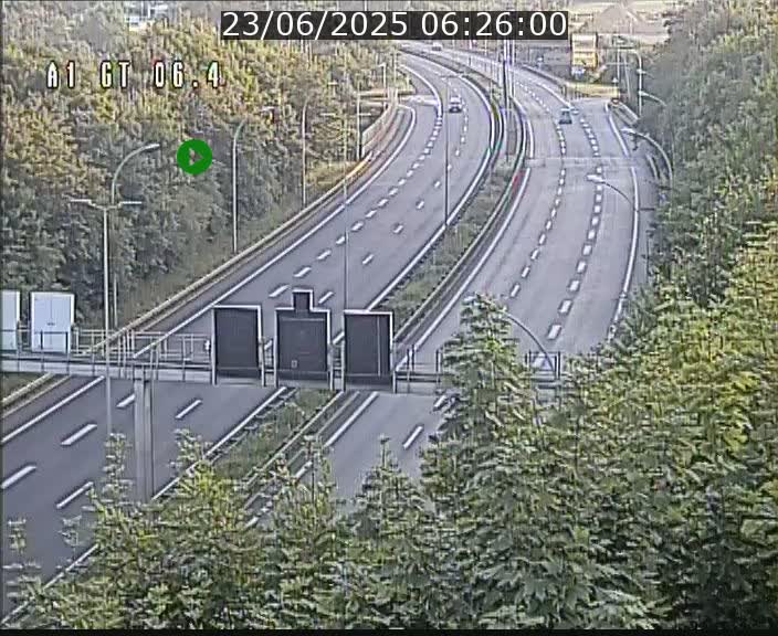 Traffic live webcam Luxembourg Hamm - A1 direction Sandweiler - BK 6.4