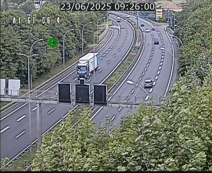 Traffic live webcam Luxembourg Hamm - A1 direction Sandweiler - BK 6.4