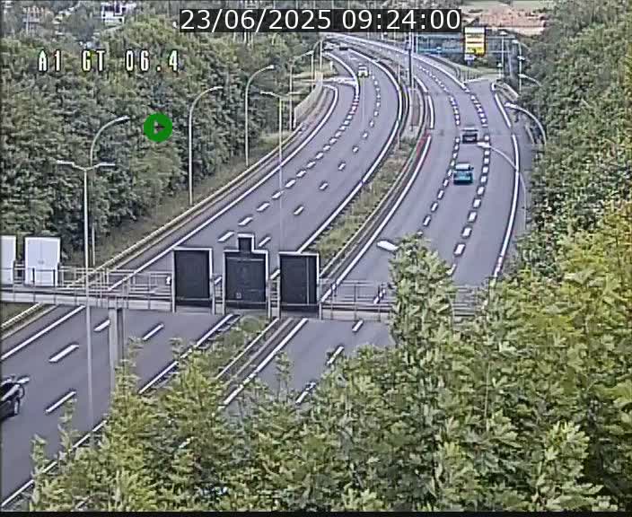Traffic live webcam Luxembourg Hamm - A1 direction Sandweiler - BK 6.4