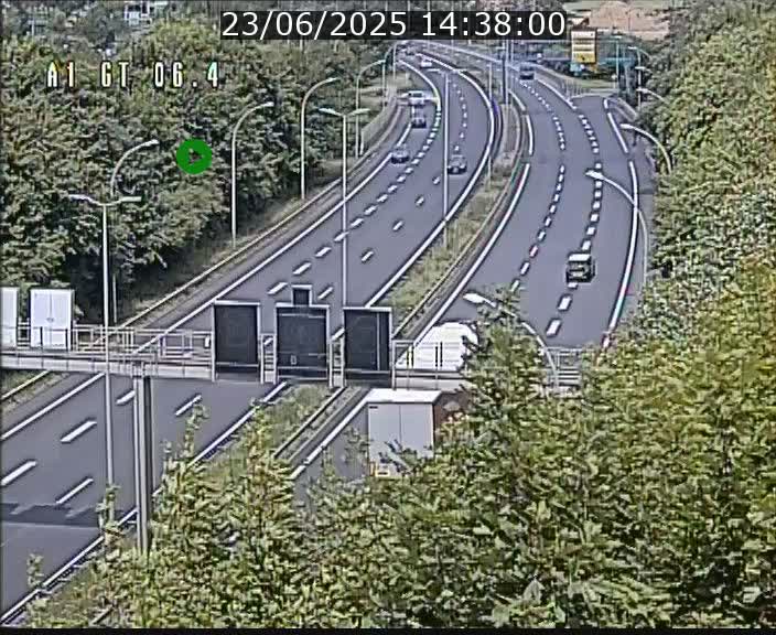 Traffic live webcam Luxembourg Hamm - A1 direction Sandweiler - BK 6.4