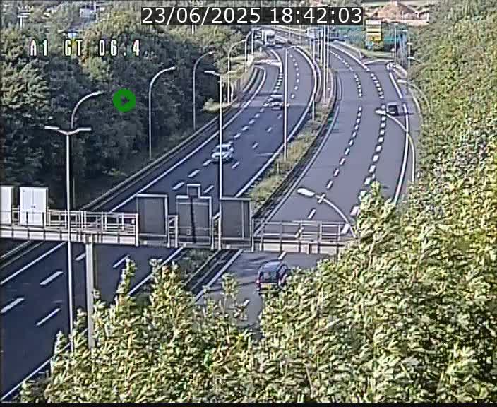 Traffic live webcam Luxembourg Hamm - A1 direction Sandweiler - BK 6.4