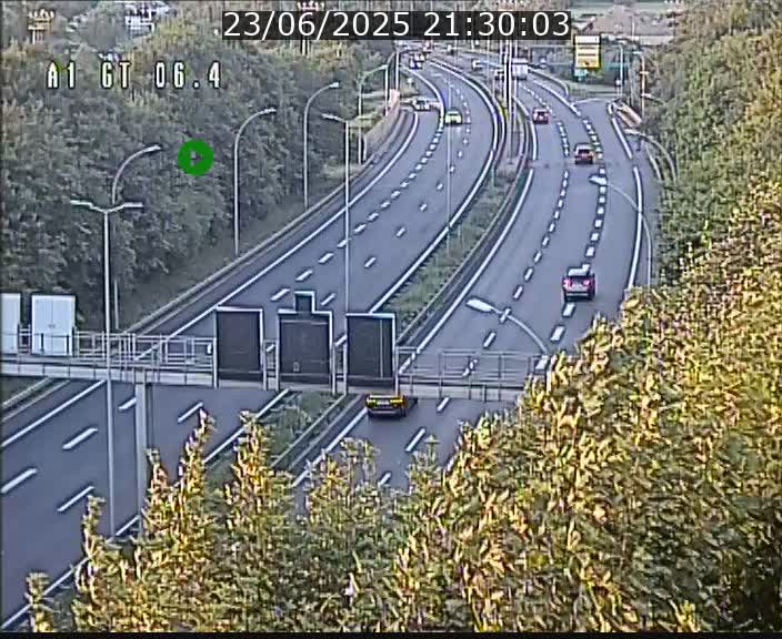 Traffic live webcam Luxembourg Hamm - A1 direction Sandweiler - BK 6.4
