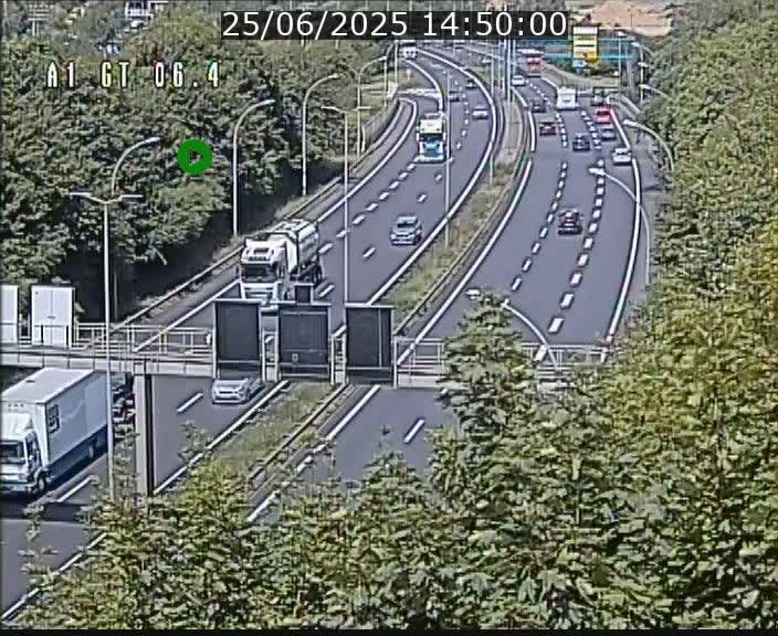 Traffic live webcam Luxembourg Hamm - A1 direction Sandweiler - BK 6.4