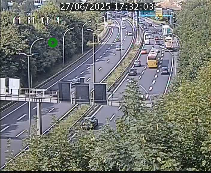 Traffic live webcam Luxembourg Hamm - A1 direction Sandweiler - BK 6.4