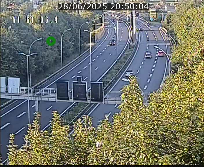 Traffic live webcam Luxembourg Hamm - A1 direction Sandweiler - BK 6.4