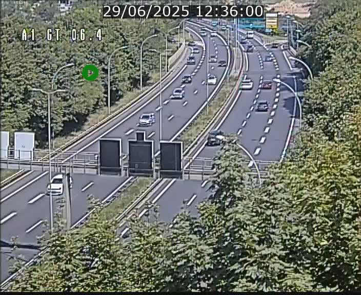 Traffic live webcam Luxembourg Hamm - A1 direction Sandweiler - BK 6.4